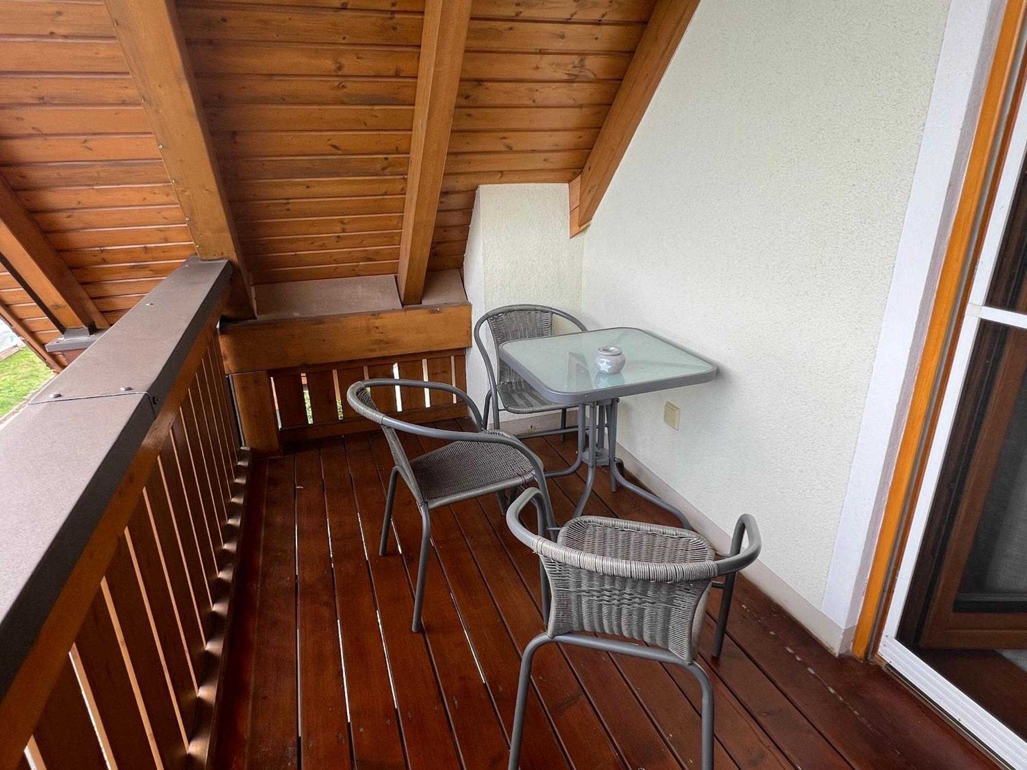 Doerfler Apartment *